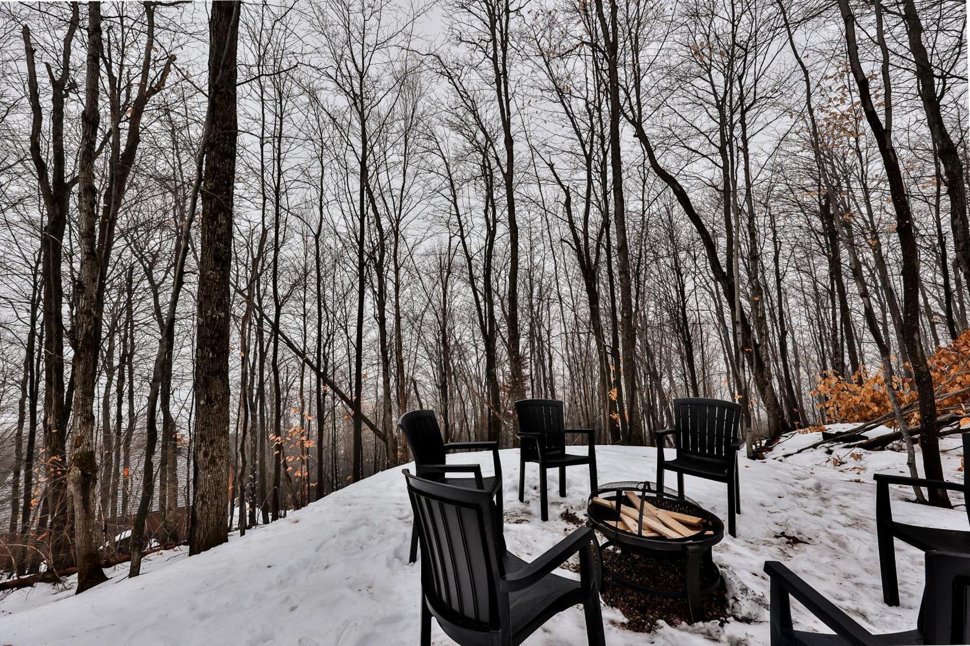 The Chic Shack - Golf, Ski, Spa Saint-Faustin Exterior photo